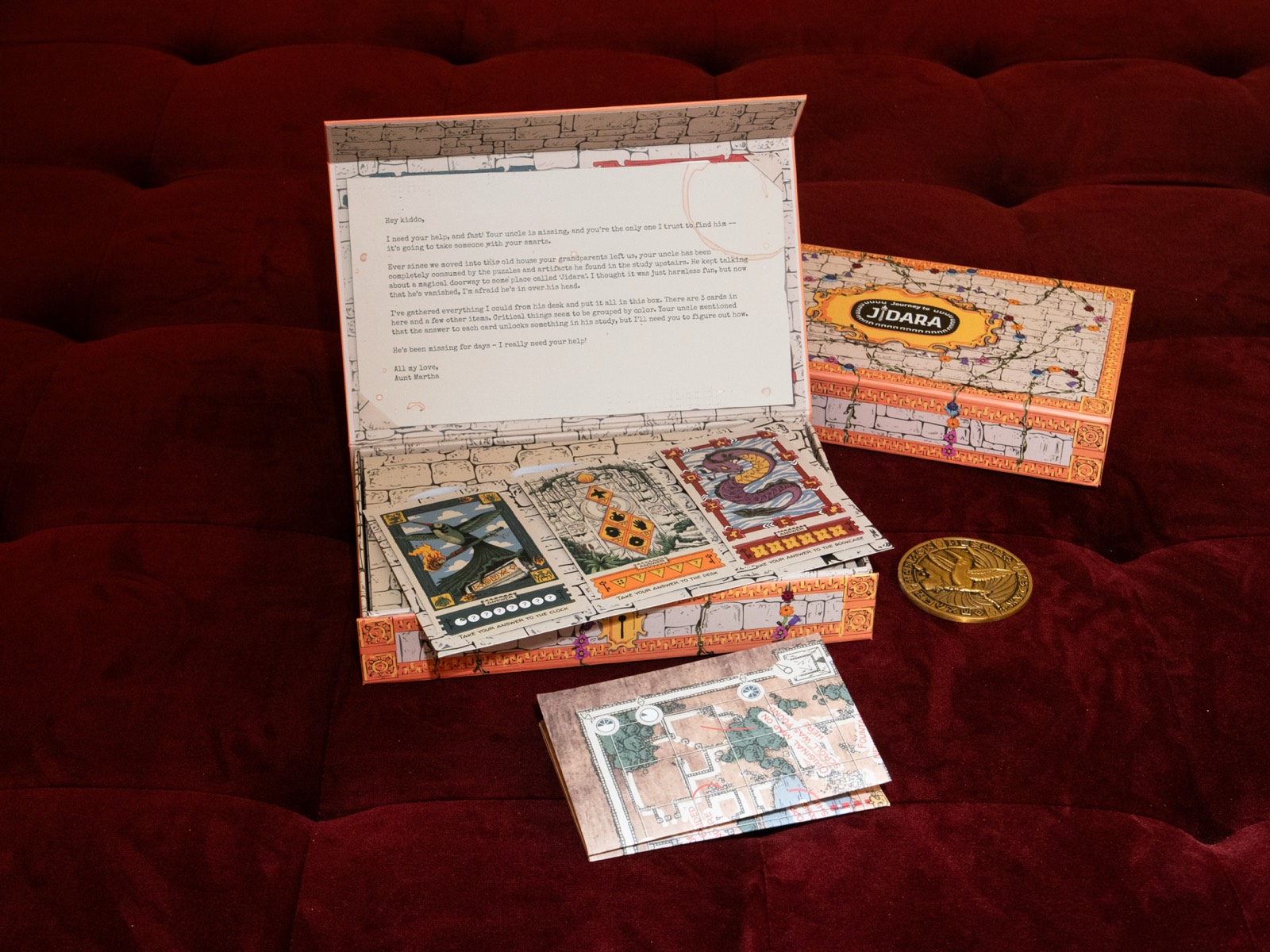 Journey to Jidara puzzle box open, showing contents